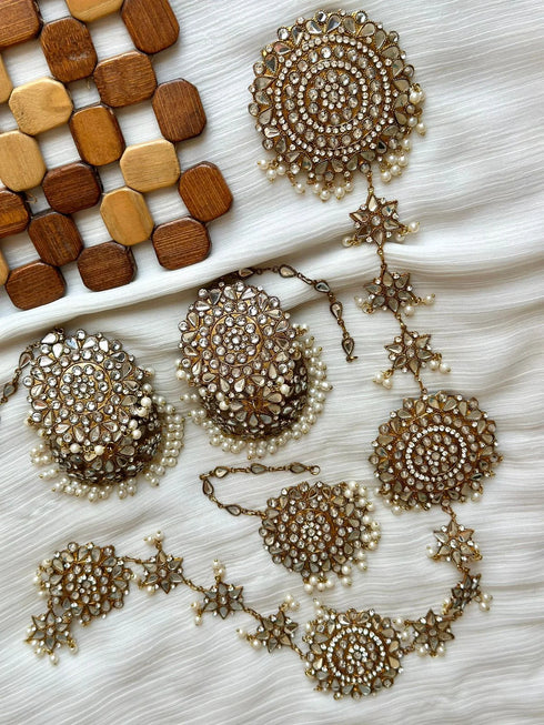 Paranda X Jhumka Kundan