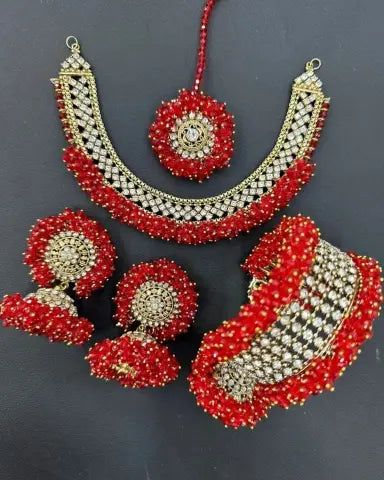 Gajra Sets with Bangle