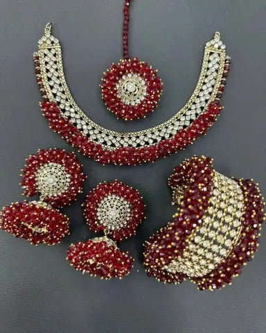 Gajra Sets with Bangle