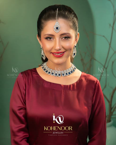 Stone Zircon ad set with bangles openable