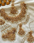 Kohenoor Noratan Bridal set