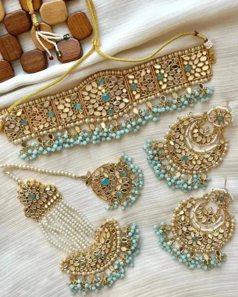 Kundan Paratha Jhumar Set