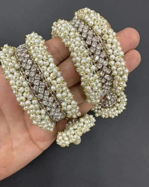 Gajra Bangles (Pair) Very Hotselling