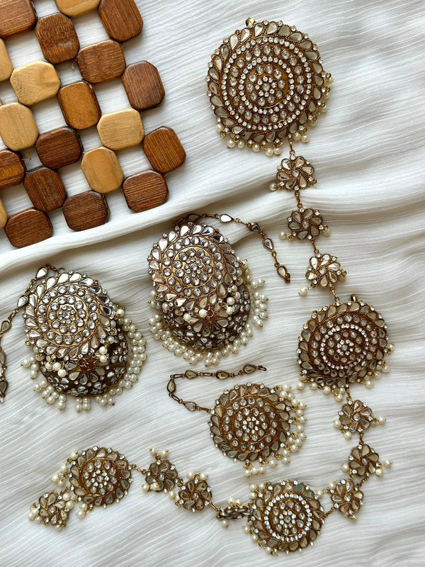 Paranda X Jhumka Kundan