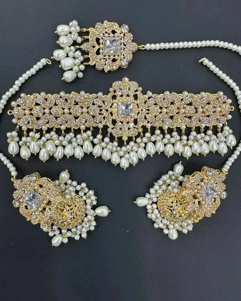 Single Stone Choker Set