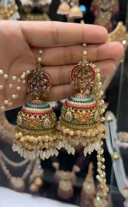 Noratan Share Jhumke