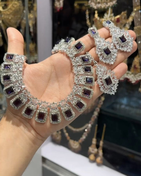 Party wear zircon capture set