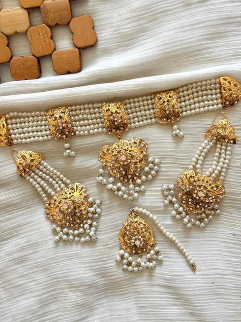 Hyderabadi Gulnaar Choker Set