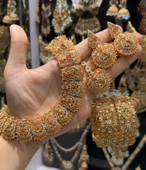 Zircon ad sets with bangles