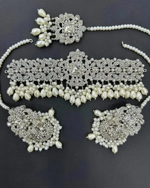 Single Stone Choker Set